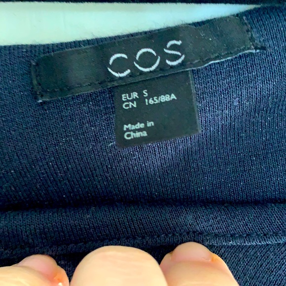 COS NAVY LONG SLEEVE TUNIC TOP - Picture 2 of 2